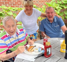 488276160_1112454897562889_2438812522185863937_n